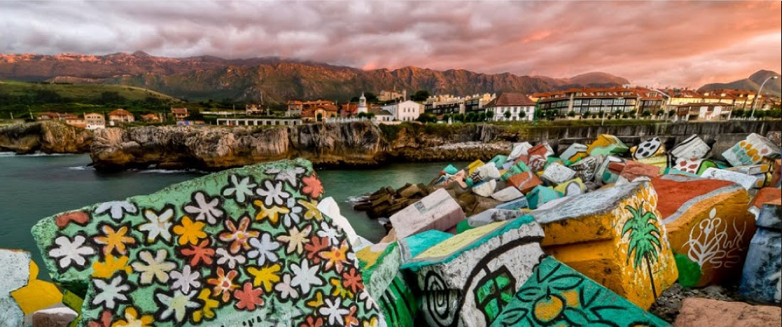 Cubos de la memoria (Llanes, Asturias)